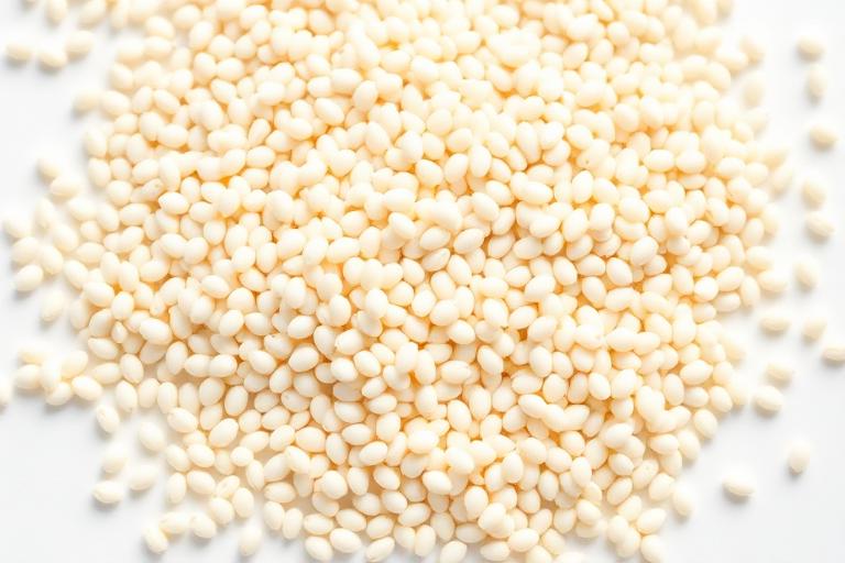 Organic Quinoa Grain (White) food ingredient supplier